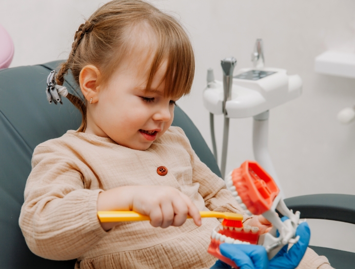 Les objectifs de la première visite dentaire Les objectifs de la première visite dentaire