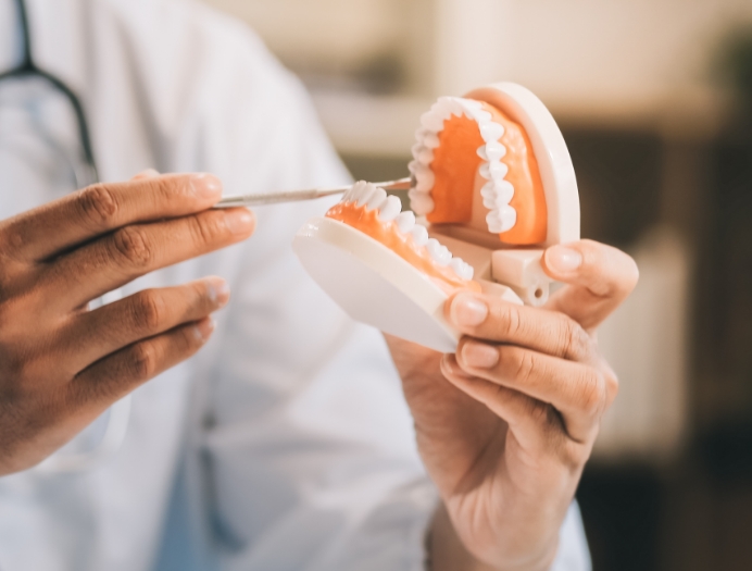 Un suivi personnalisé à chaque étape du traitement Un suivi personnalisé à chaque étape du traitement